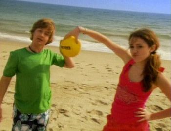 miley-verb-yellow-ball-commercial2.jpg